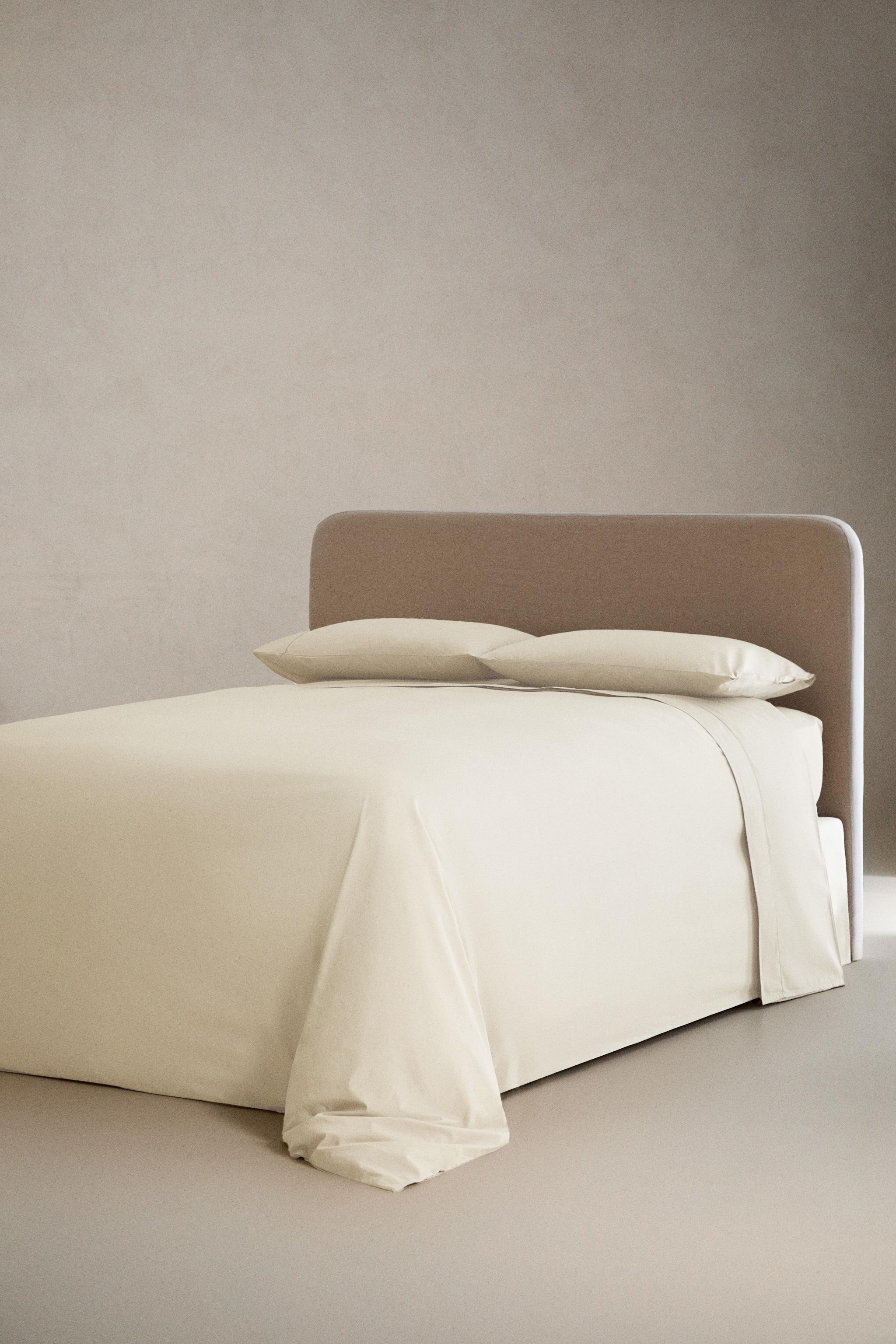 PERCALE FLAT SHEET (300 THREAD COUNT) — Ecru