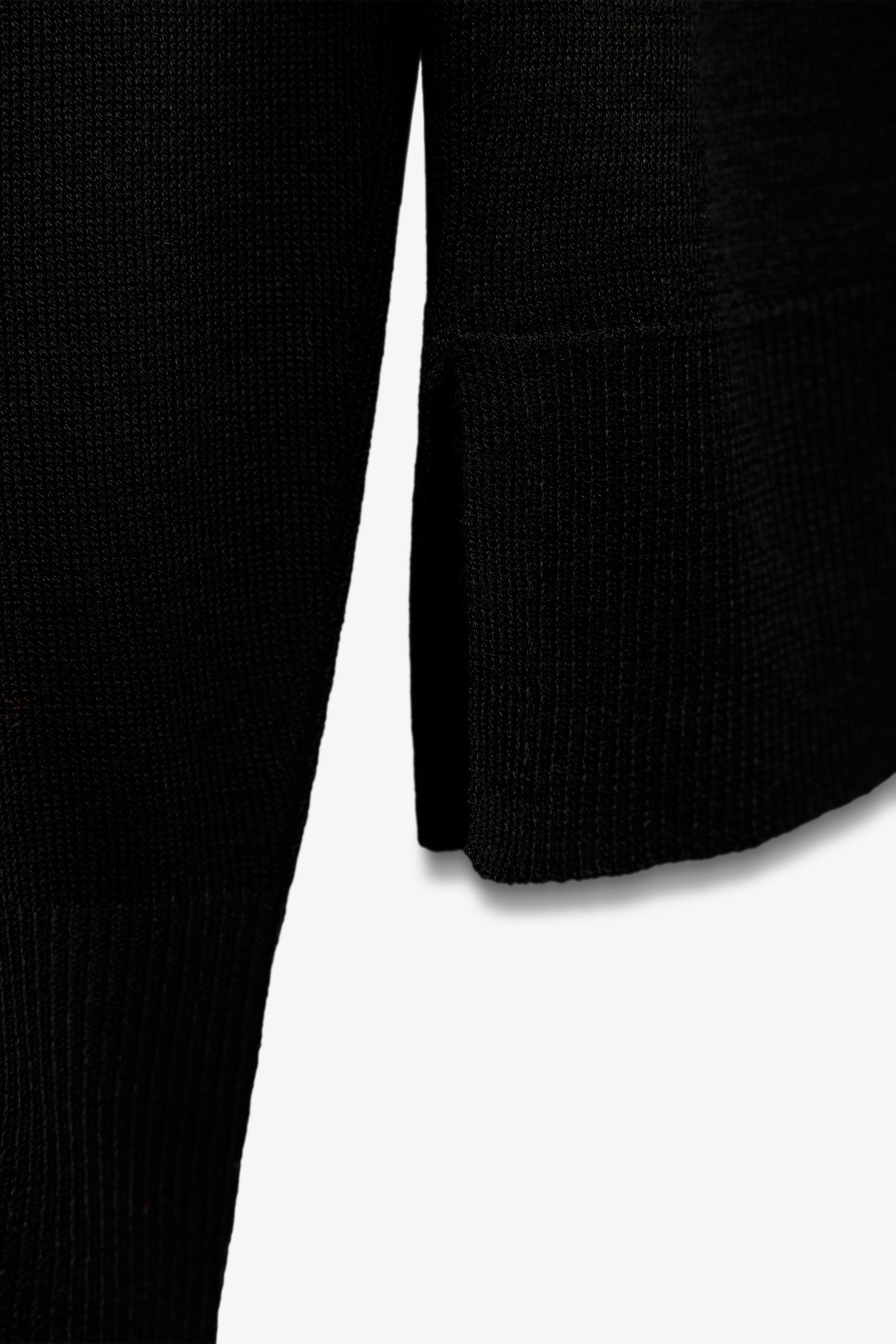 FINE KNIT SWEATER