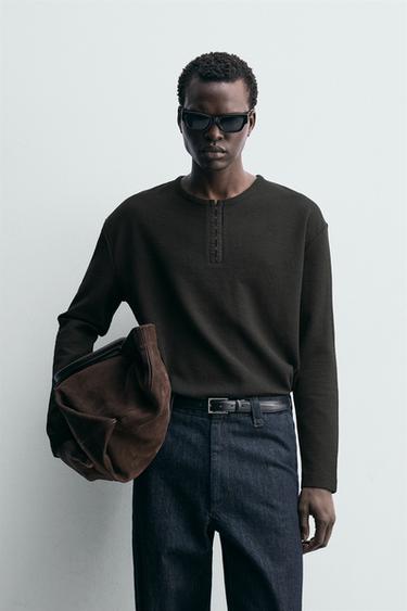 RIBBED HENLEY NECK T-SHIRT - Black by Zara