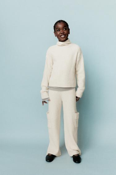 SOFT TOUCH CARGO TROUSERS - Ecru by Zara