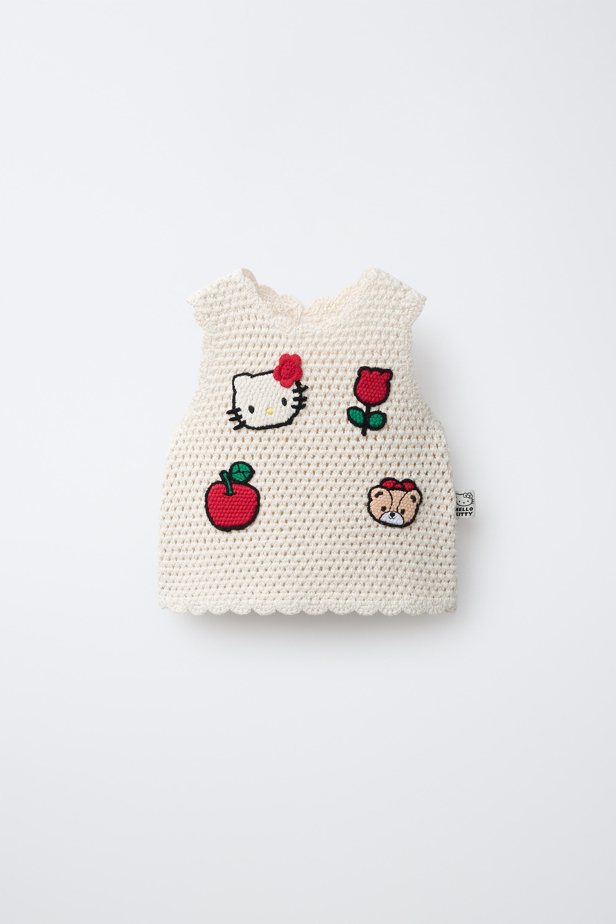 TOP EN MAILLE HELLO KITTY © SANRIO