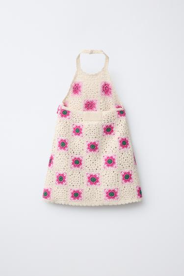 ROBE EN MAILLE CROCHET À FLEURS - Fuchsia de Zara - Image 1