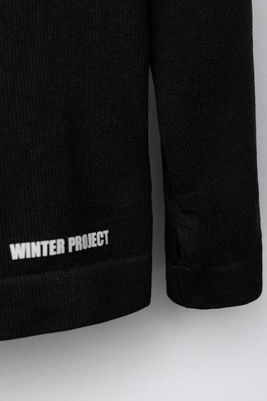 BREATHABLE RIBBED T-SHIRT WITH RAISED SLOGAN - Black by Zara