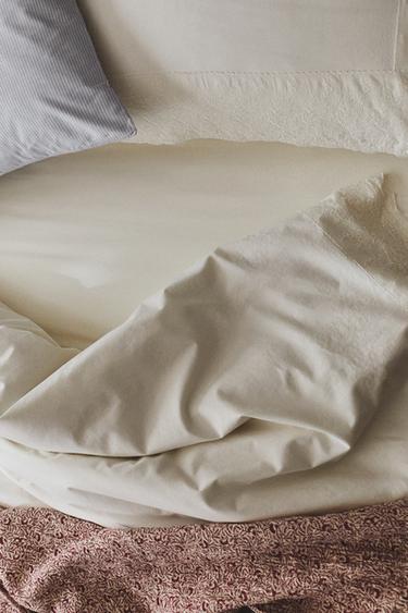 PERCALE FITTED SHEET (200 THREAD COUNT) - Ecru by Zara - Image 4