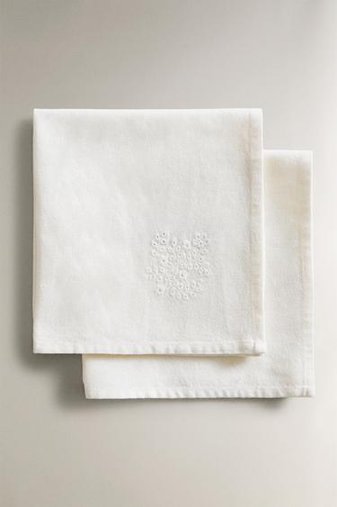 EMBROIDERED LINEN AND COTTON NAPKIN (PACK OF 2) - White by Zara - Image 0