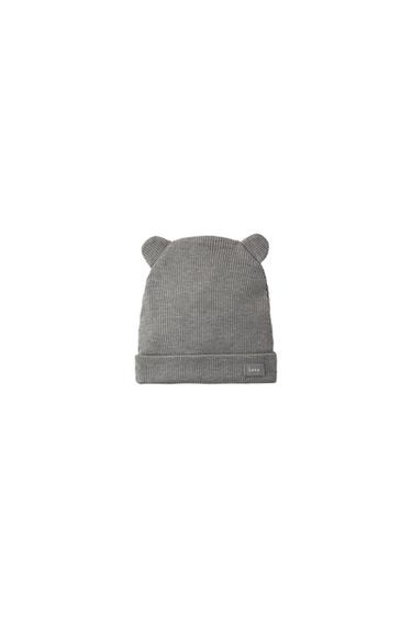 RIBBED EAR APPLIQUÉS HAT