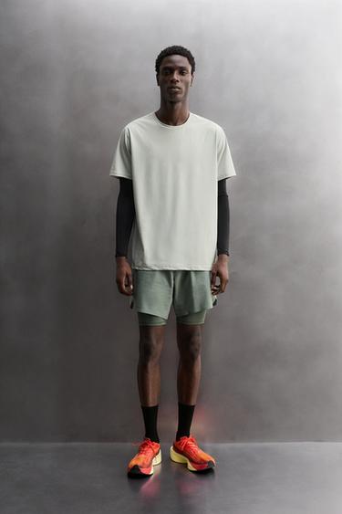 BASIC TECHNICAL T-SHIRT - Light grey by Zara