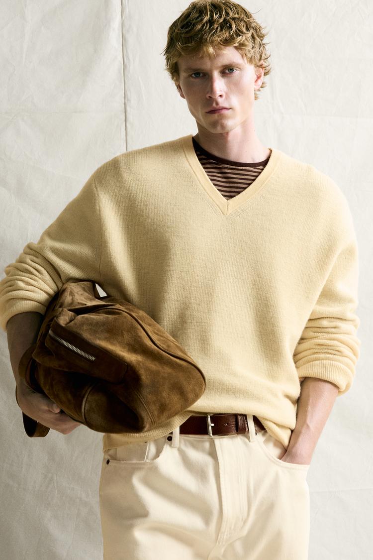 100% WOOL RELAXED FIT JUMPER