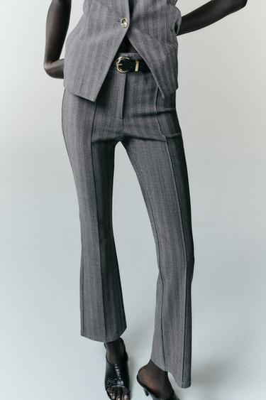 LEGGINGS FLARE ESPIGA CINTURÓN - Gris de Zara