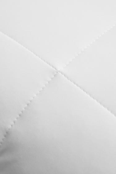 COOLING EFFECT PILLOW PROTECTOR - White by Zara - Image 2