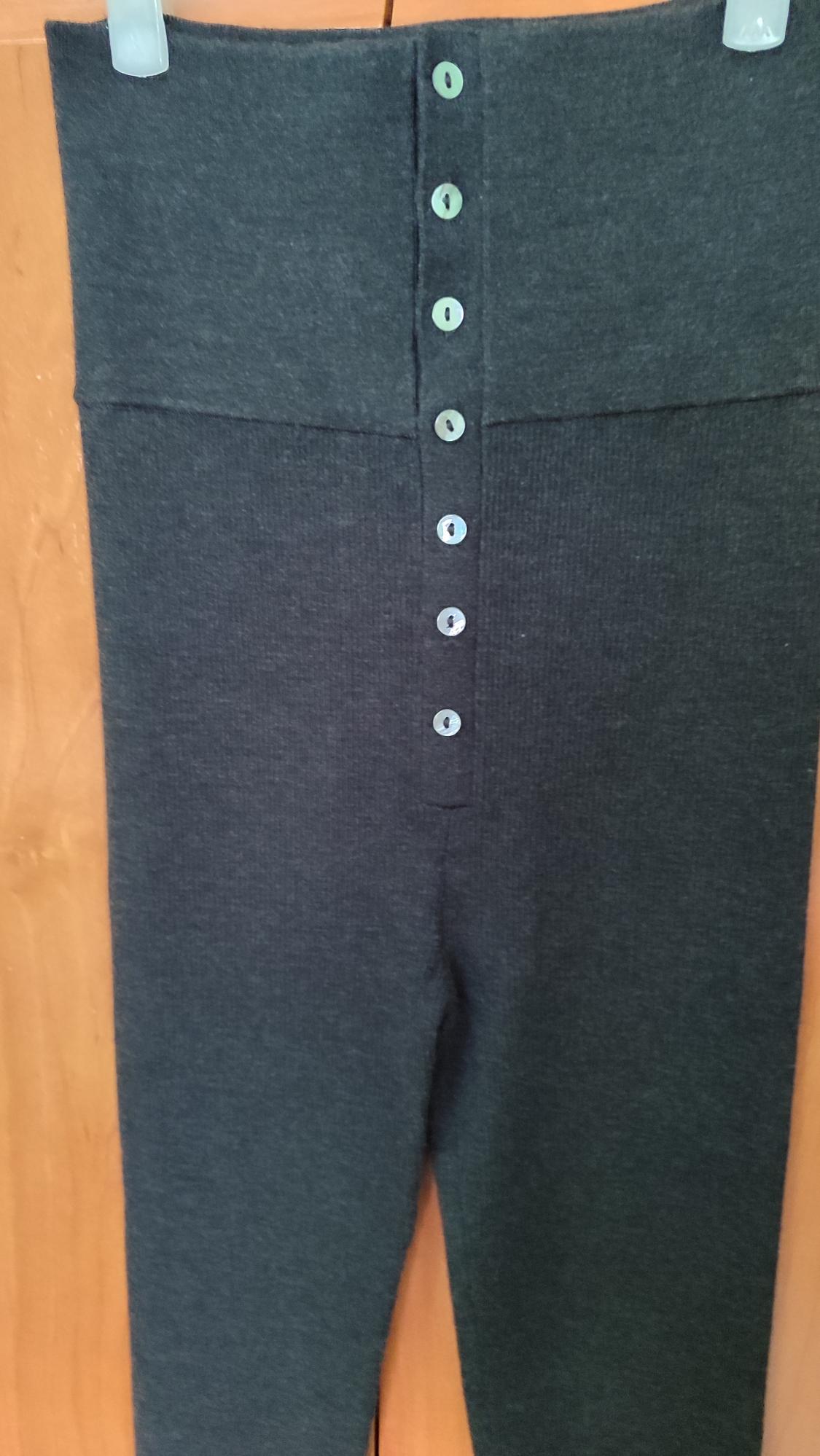 KNIT LEGGINGS WITH BUTTONS - Image 2