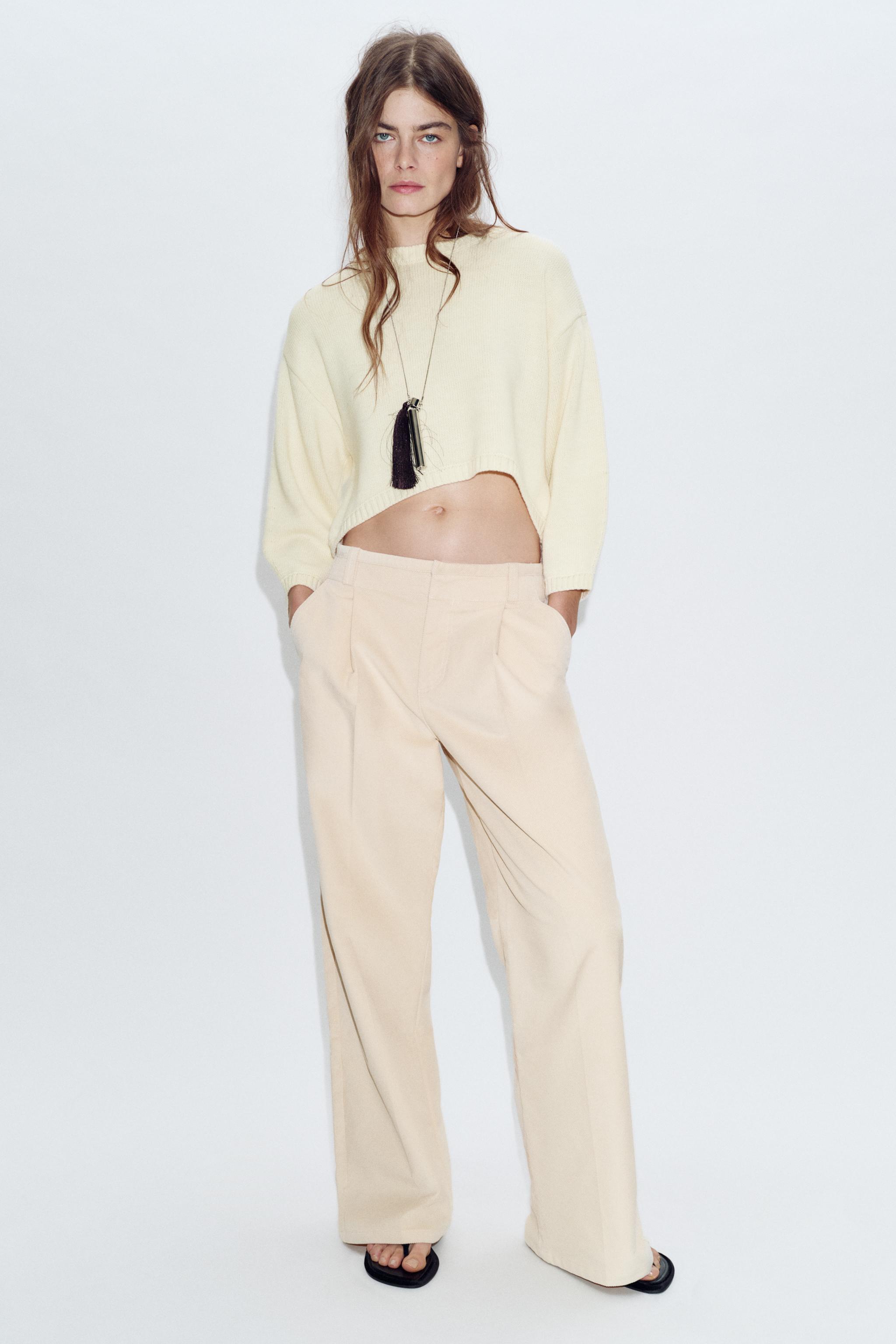 Короткий свитер