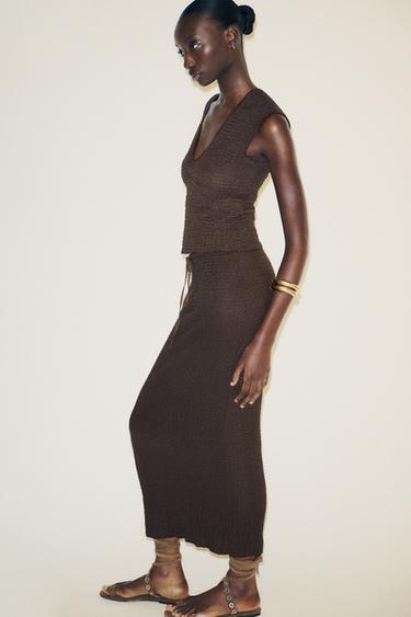 JUPE MIDI TEXTURÉE - Chocolat de Zara - Image 4