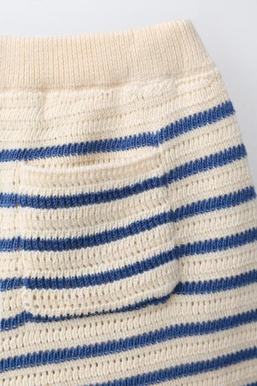 SHORT EN MAILLE À RAYURES - Écru / Bleu de Zara - Image 3