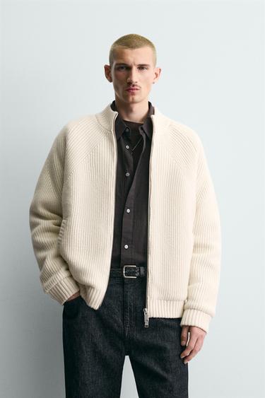 CHAQUETA BOMBER PUNTO ACOLCHADO - Crudo de Zara