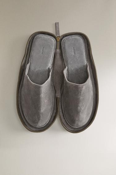 LEDER-HAUSSCHUH MIT ETUI - Grau von Zara