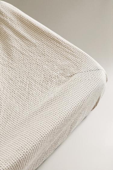 HOUSSE DE MATELAS À LANGER BÉBÉ CARREAUX VICHY. - Gris de Zara - Image 1