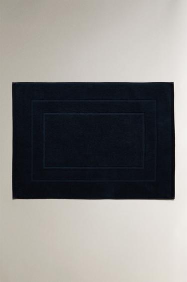 RUTSCHFESTER BADVORLEGER AUS BAUMWOLLE - Tintenblau von Zara