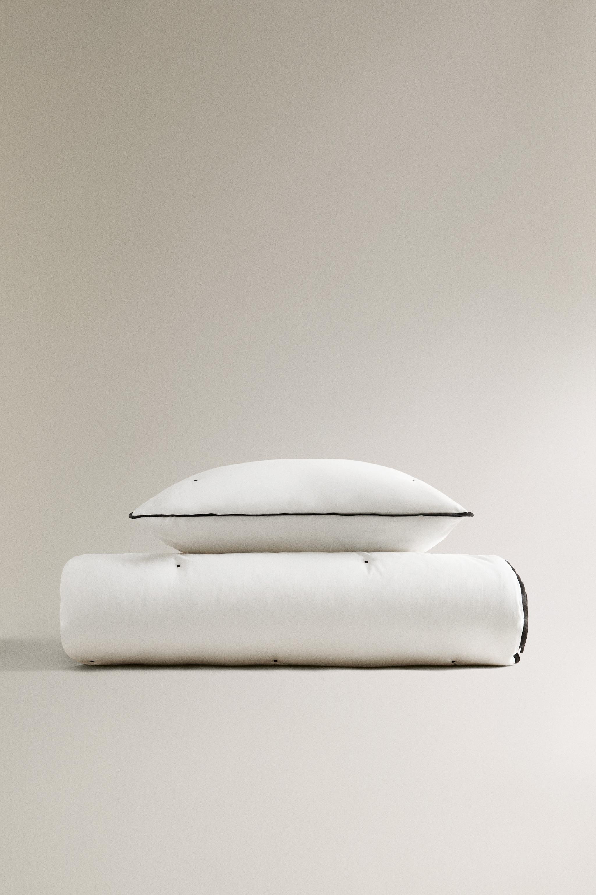 ÉDREDON SATIN MATELASSÉ POIS