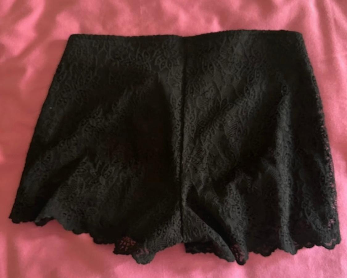 SHORT - Image 2