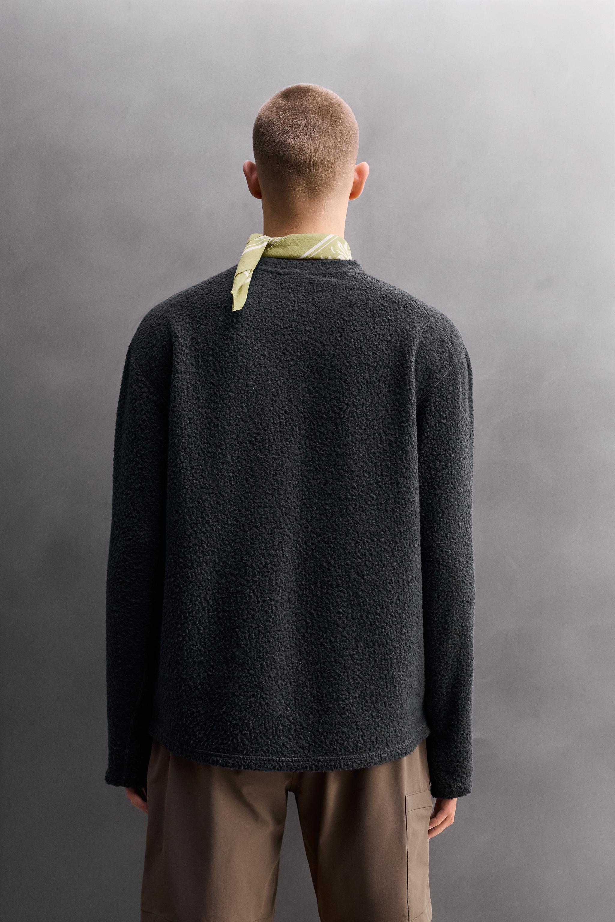 TEXTURED WOOL BLEND SWEATSHIRT