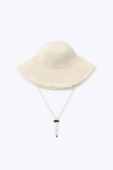 GORRO BUCKET DESHILACHADO - Crudo de Zara