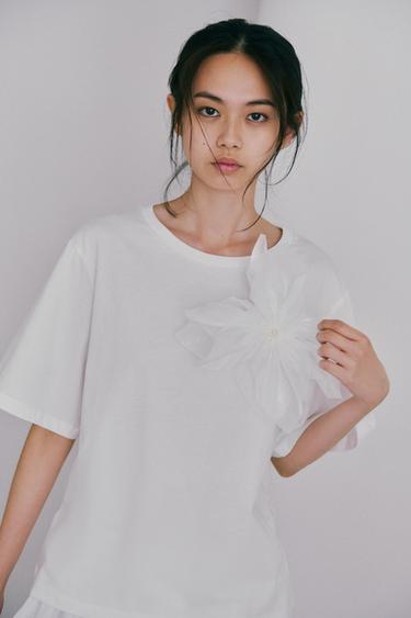 VOLUMINOUS FLORAL T-SHIRT - White by Zara