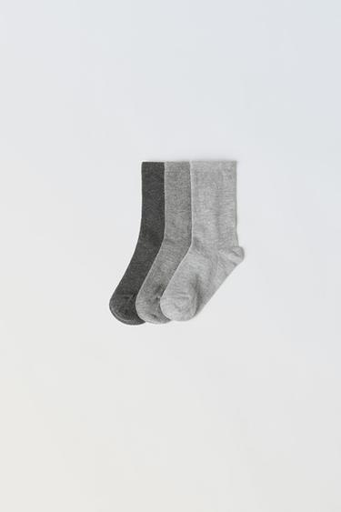 LOT DE TROIS PAIRES DE CHAUSSETTES LONGUES BASSIQUES - Gris chiné de Zara