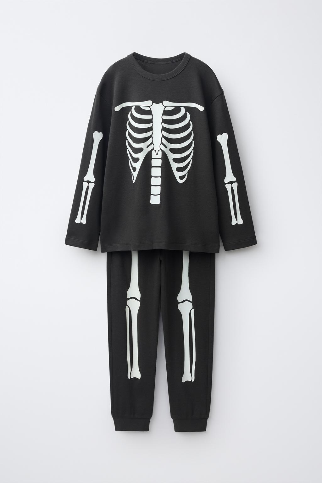 6-14 YEARS/ GLOW-IN-THE-DARK SKELETON PYJAMAS