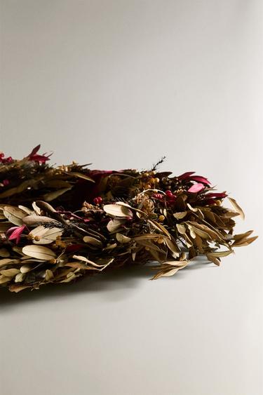 OLIVE LEAF WREATH CHRISTMAS DECORATION (60 CM) - Green by Zara - Image 3