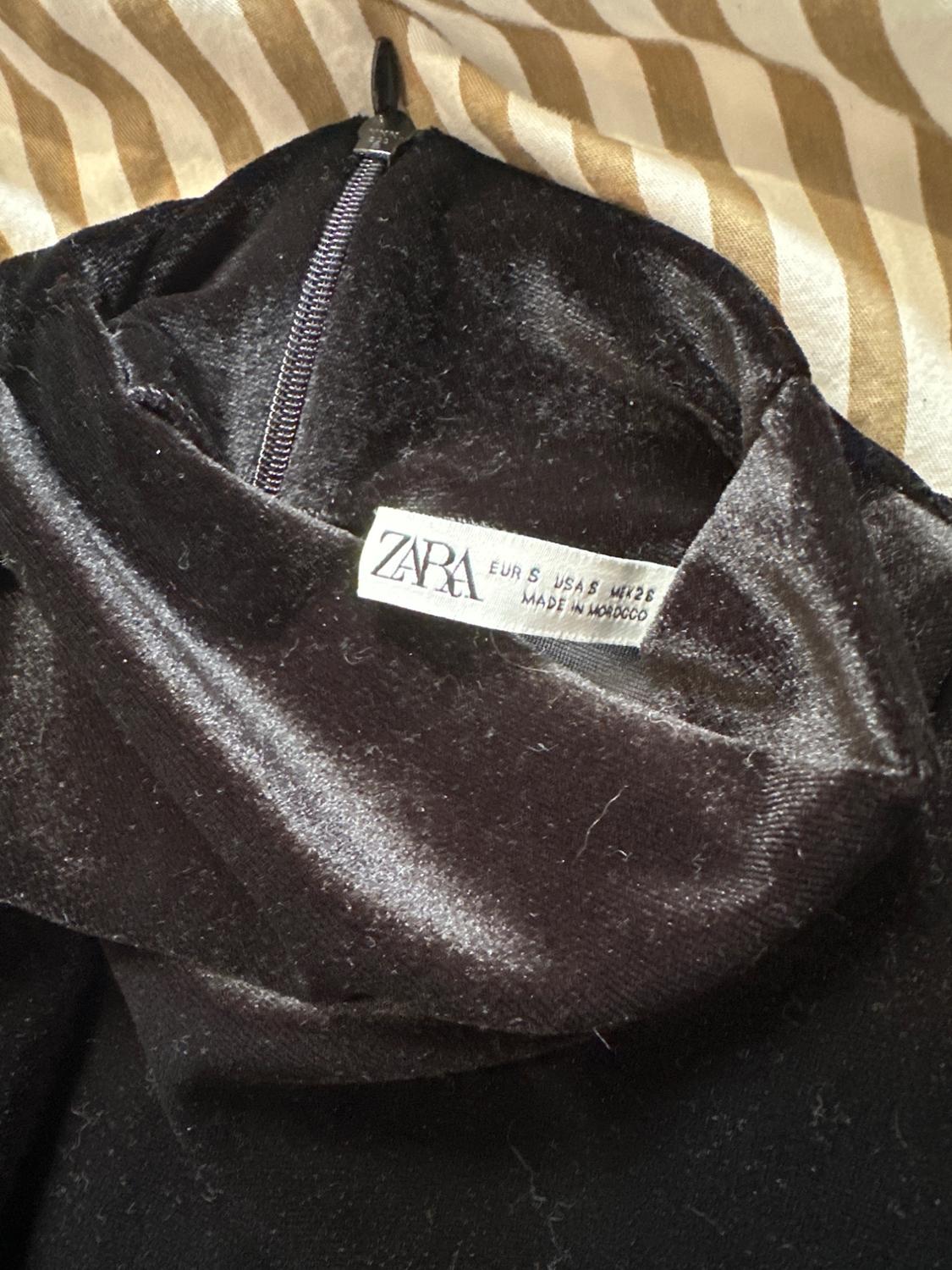 SHOULDER PAD VELVET DRESS ZW COLLECTION - Image 3