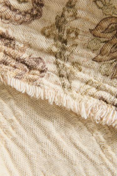 FLORAL COTTON BLANKET - Green by Zara