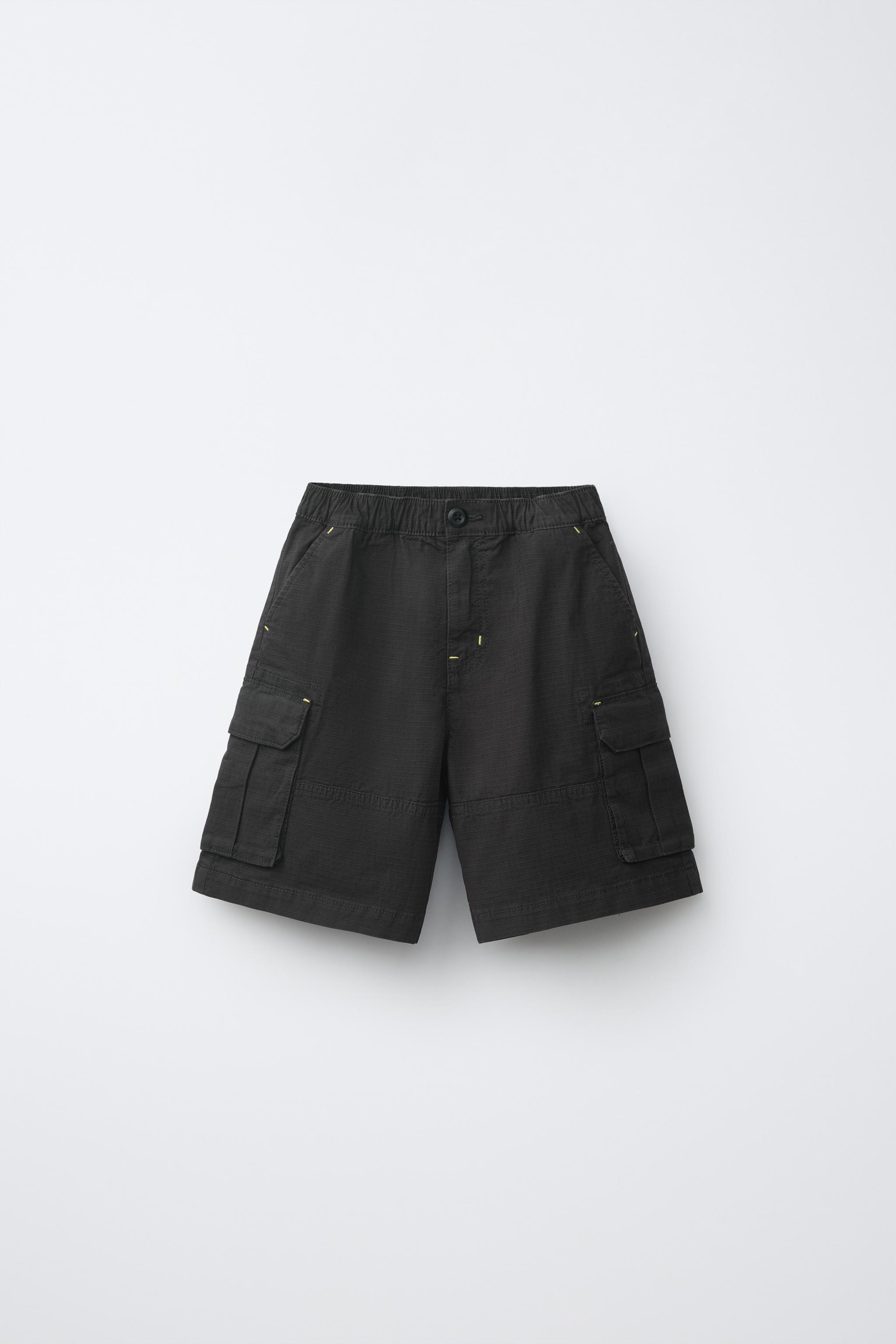 TEXTURED CARGO SHORTS — Black (alternate view)