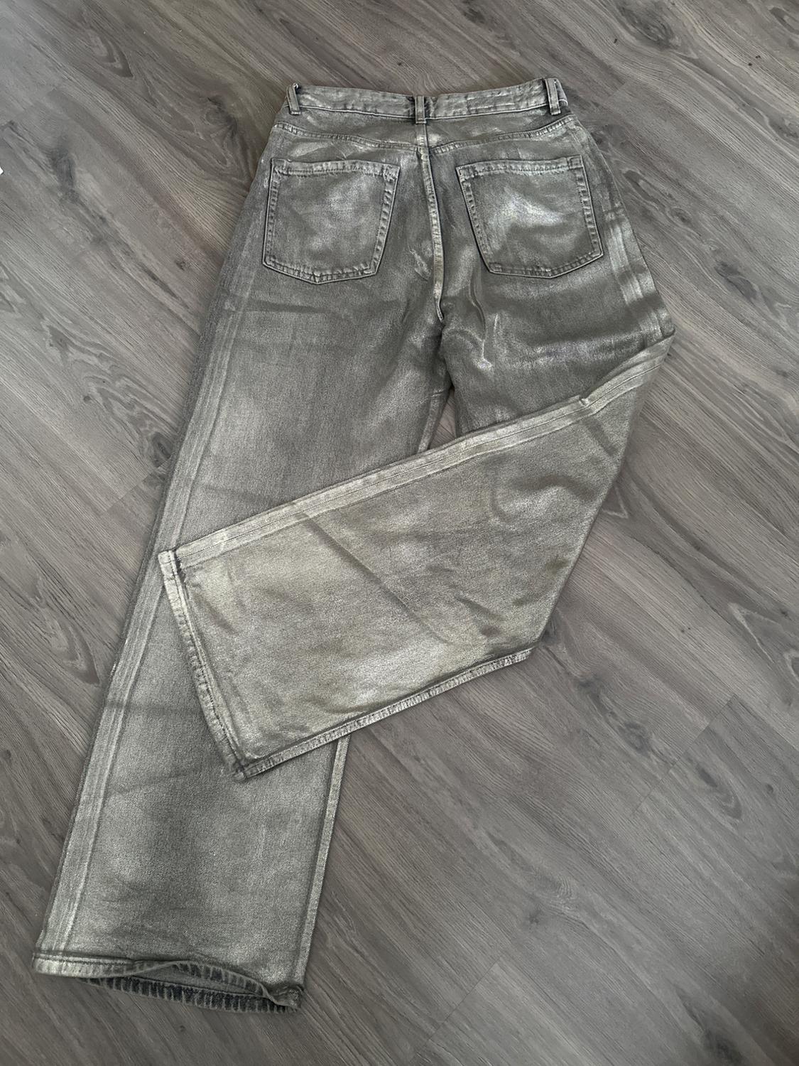 TRF LOOSE FOIL MID-WAIST JEANS - Image 4