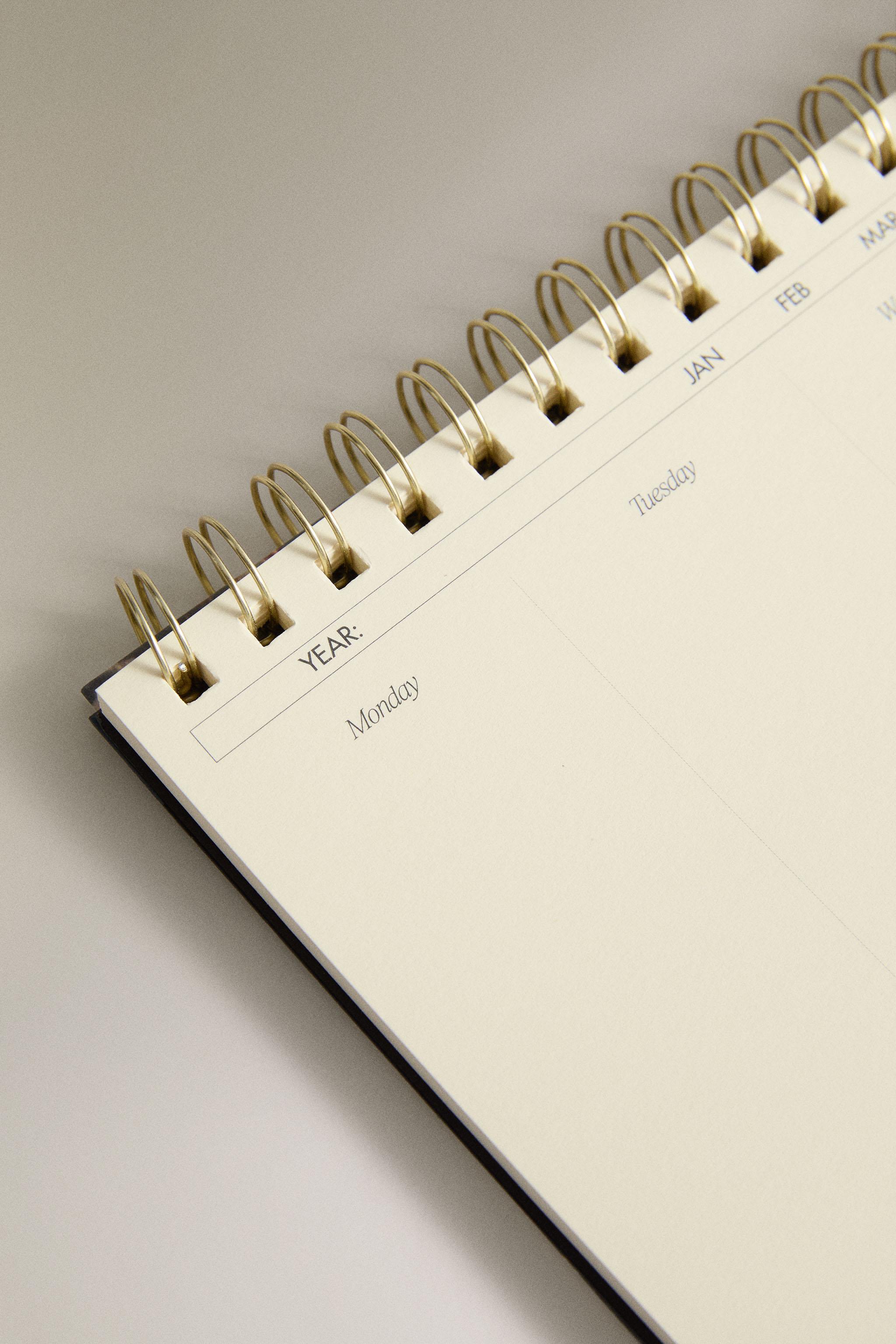 DESKTOP WEEKLY PLANNER — Blue
