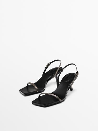 Sandalia tacón tiras print - Gris Plomo de Zara