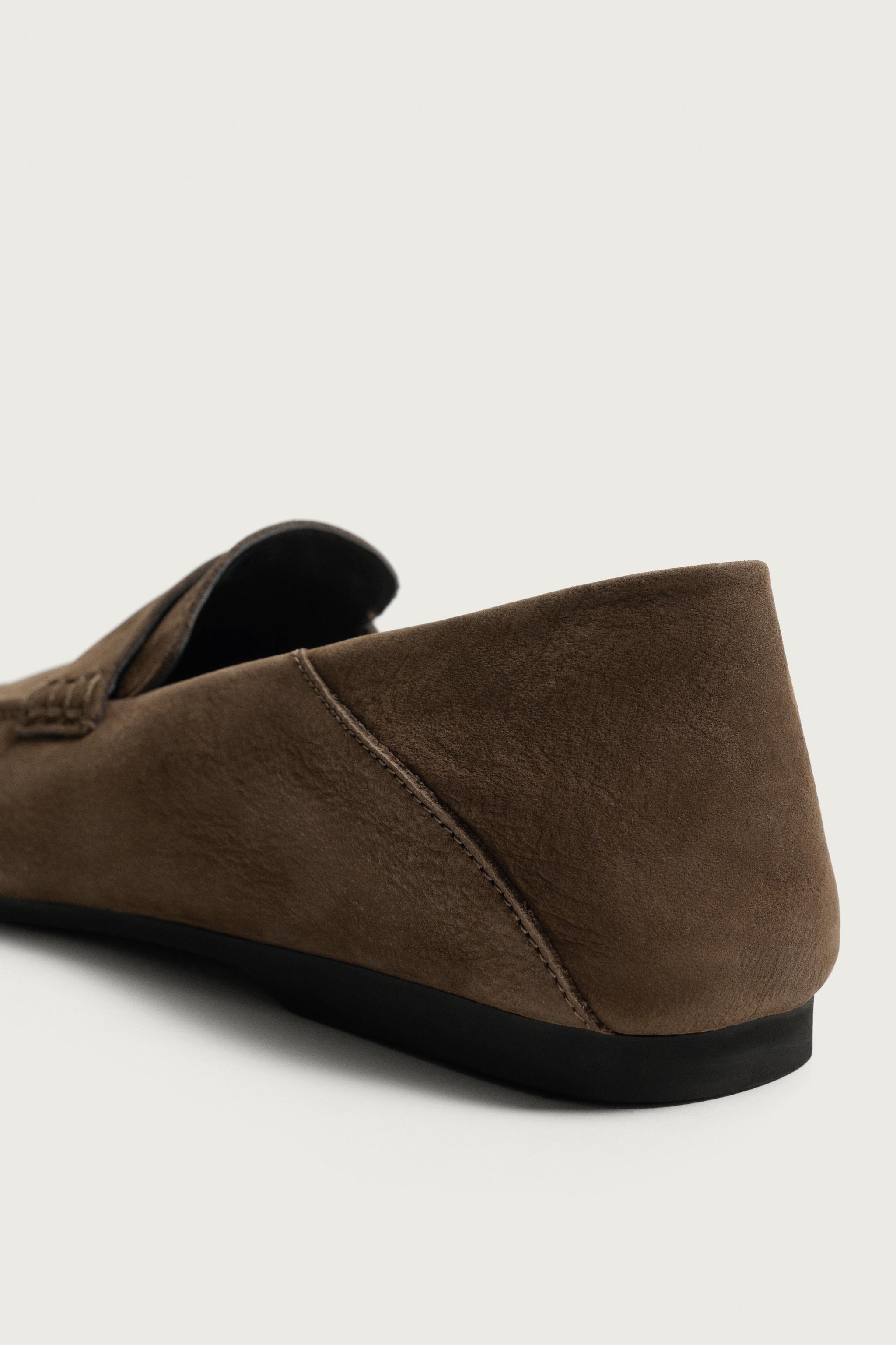 MOCASSINS EN CUIR À MASQUE