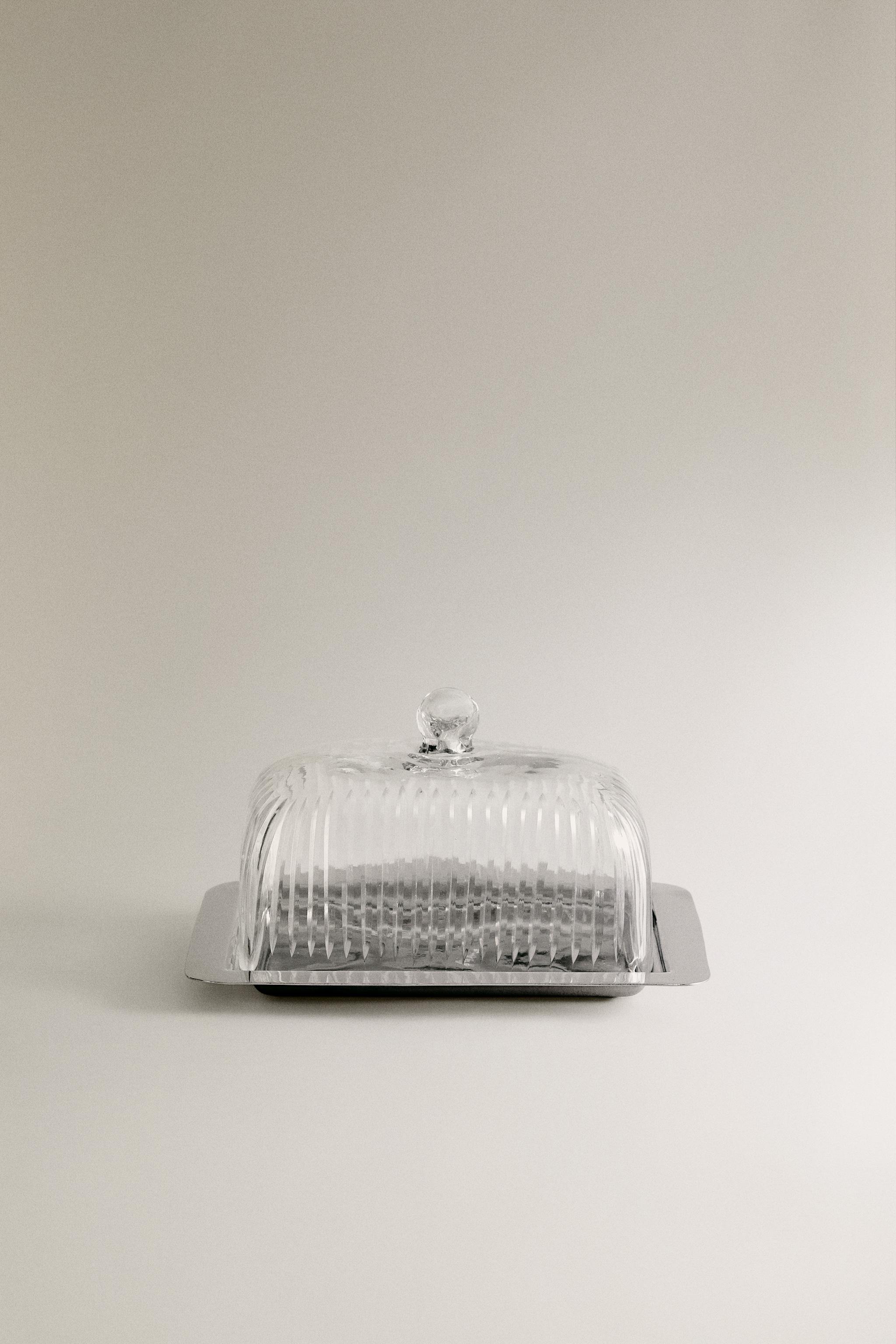 GLASS BUTTER DISH WITH METAL BASE