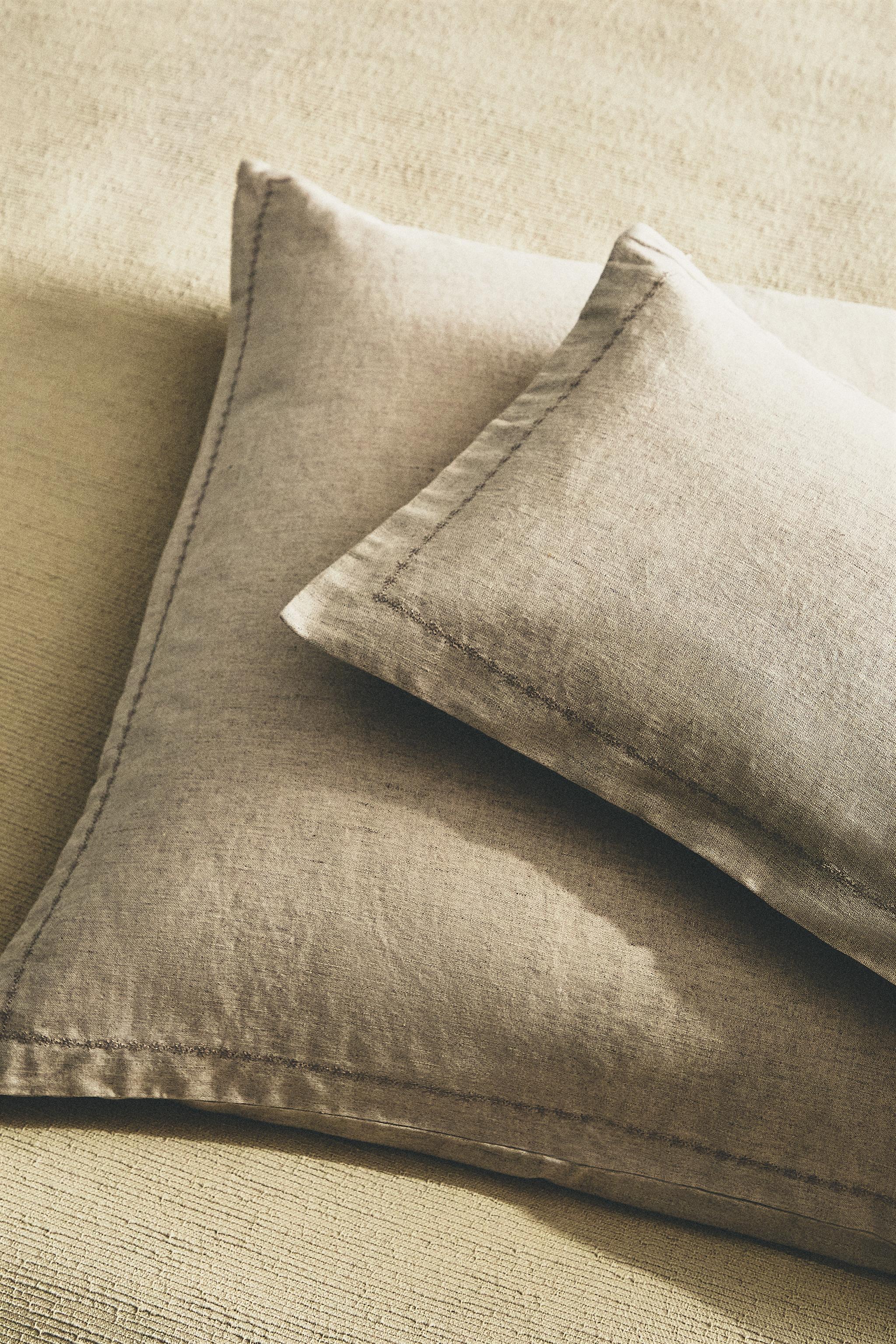HOUSSE DE COUSSIN ÉDREDON LIN MATELASSÉ POIS