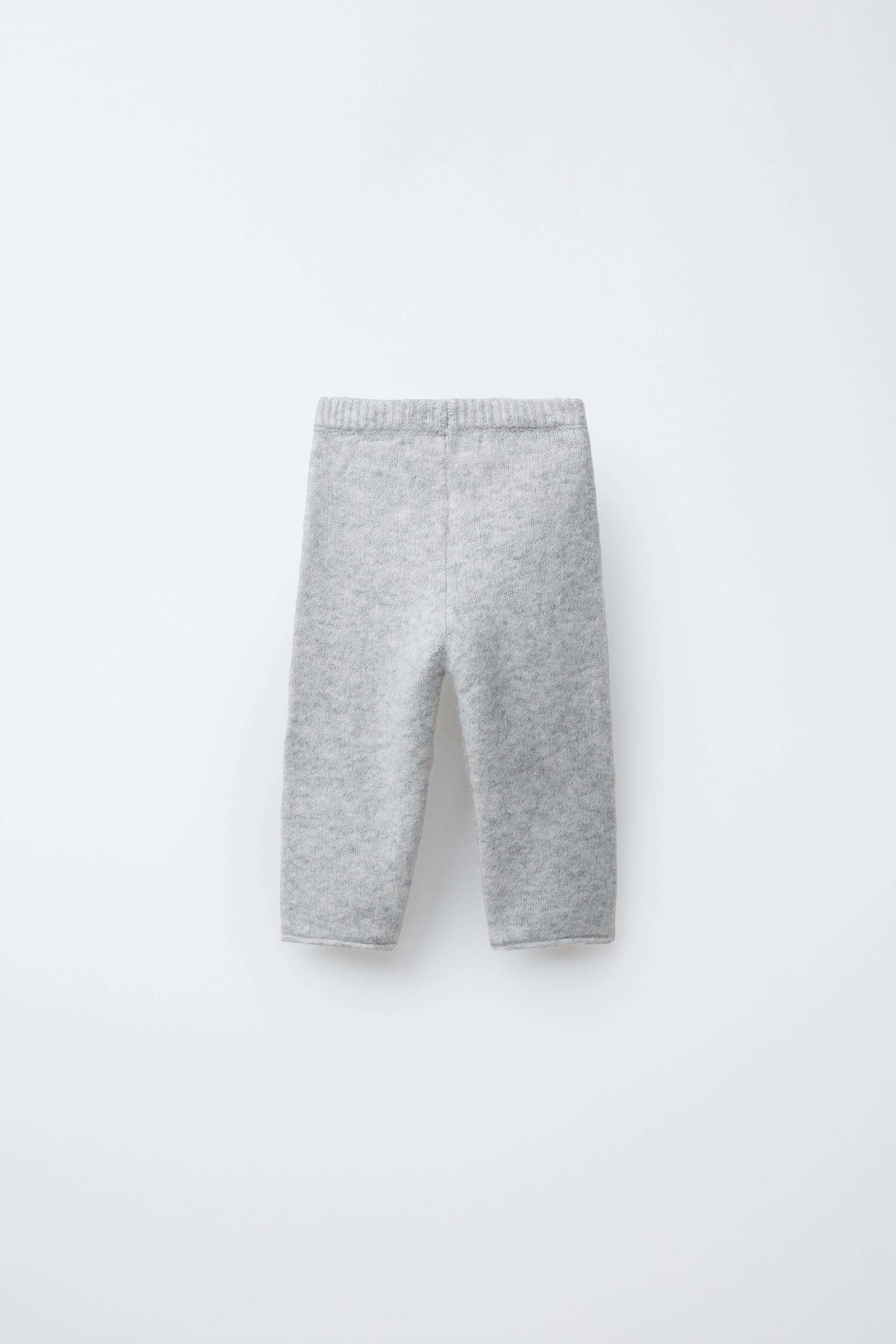 EMBROIDERED FLORAL KNIT PANTS