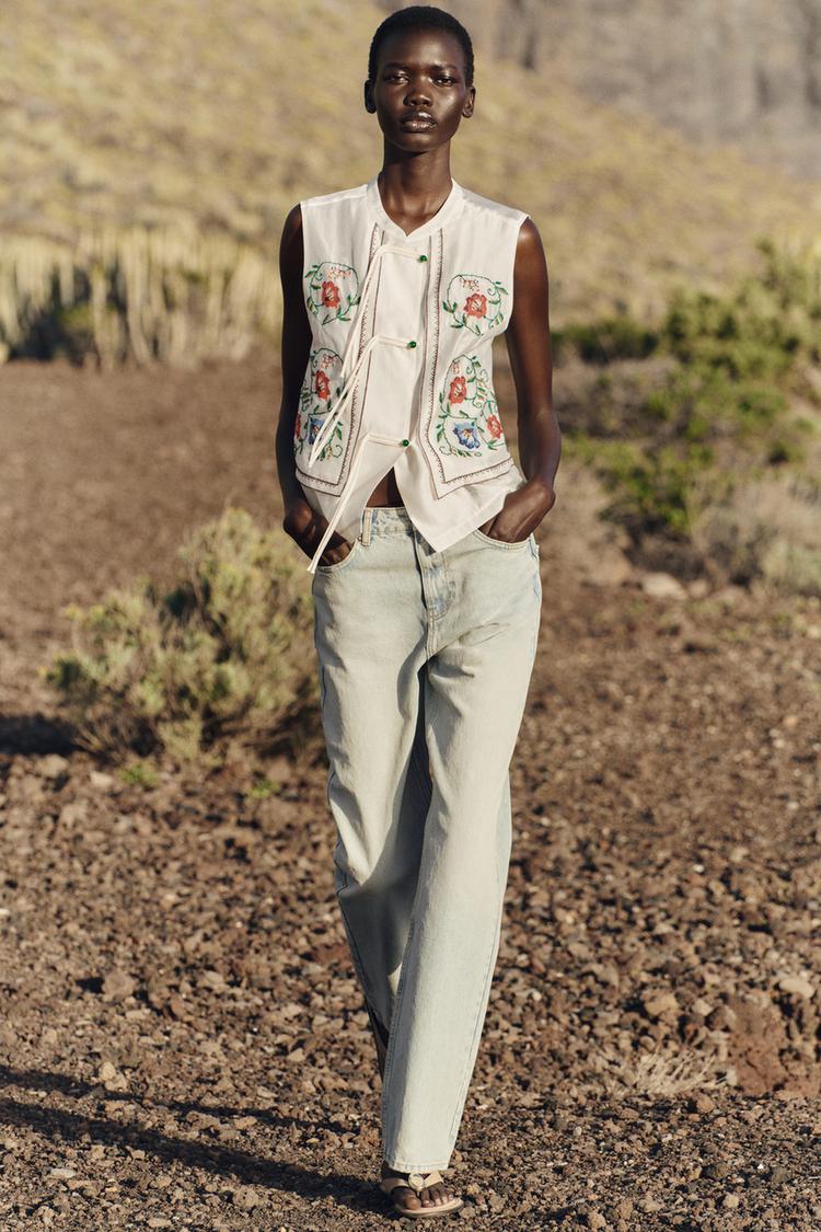 sleeveless embroidered top