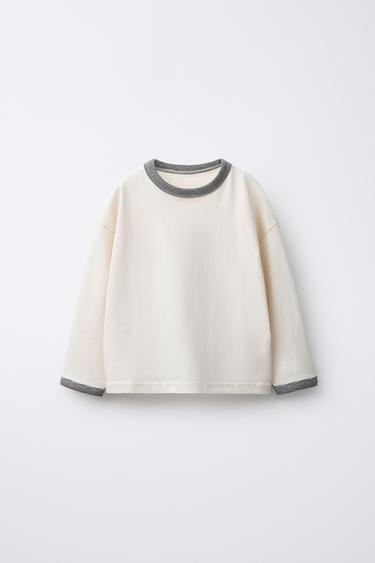 LOT DE DEUX T-SHIRTS À LISERÉS - Écru / Noir de Zara - Image 1