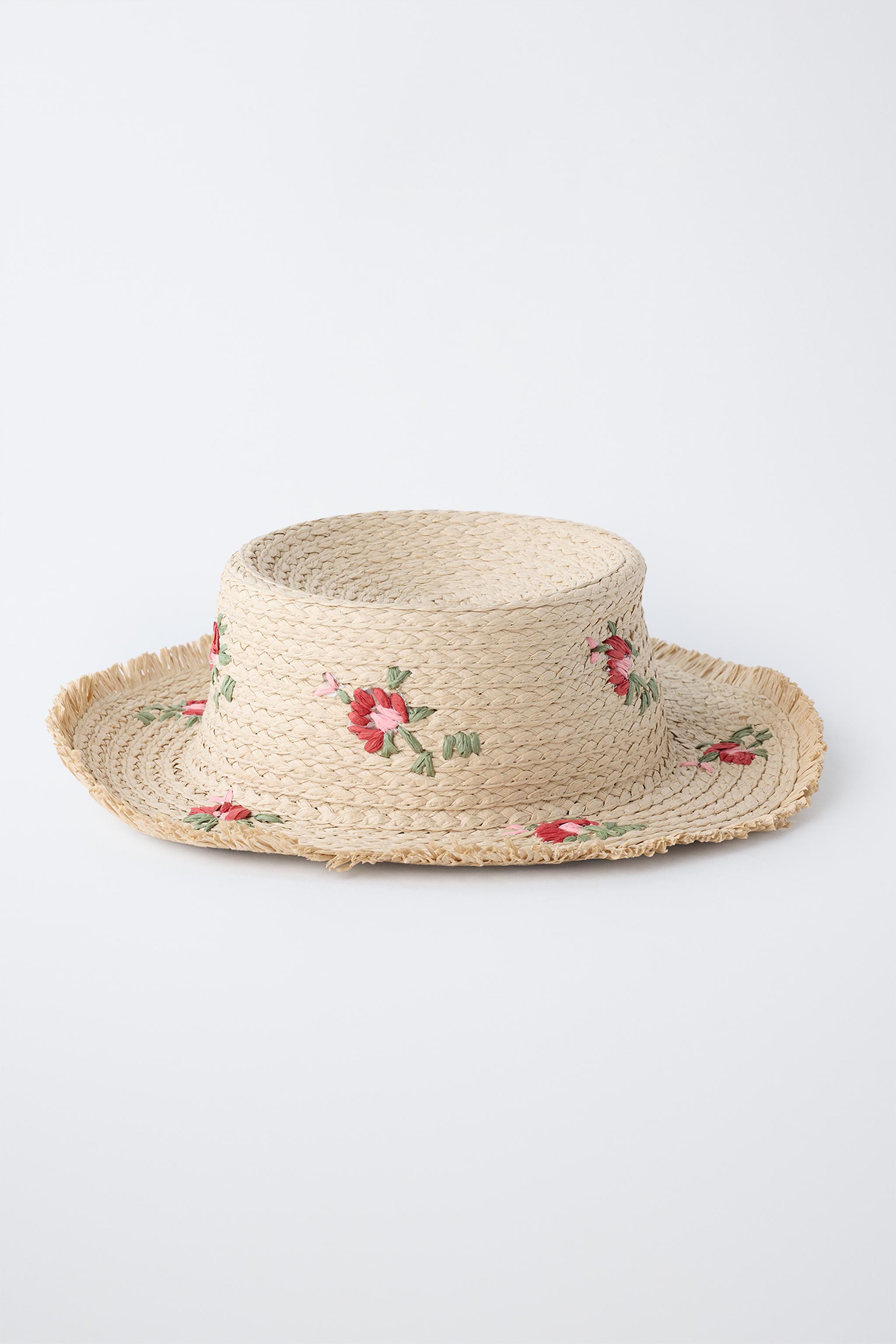 STRAW HAT WITH EMBROIDERED FLOWERS