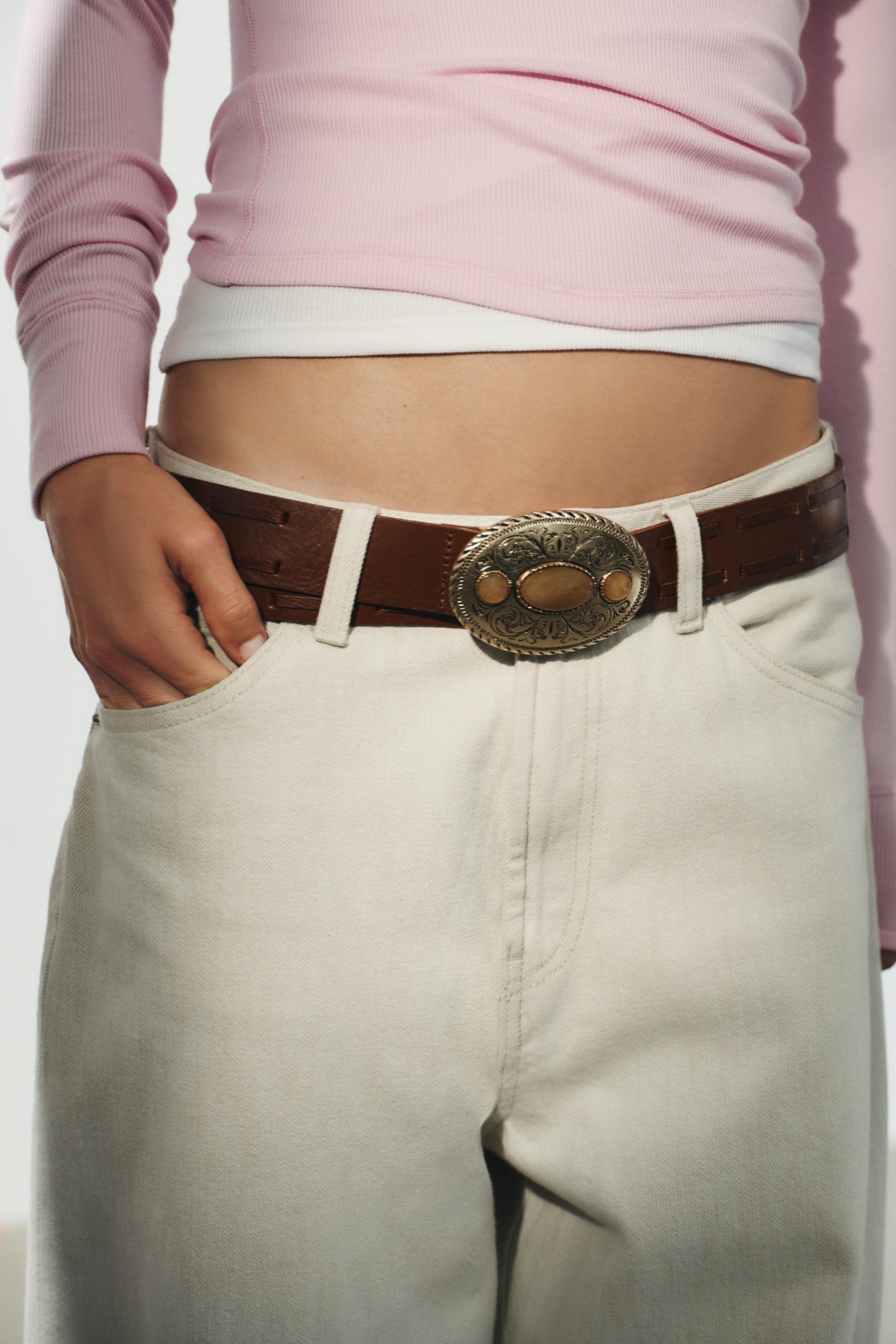 100% LEATHER BELT WITH STONE BUCKLE