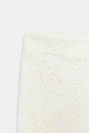 PANTALON ÉVASÉ BRODÉ ZW COLLECTION - Écru de Zara - Image 6
