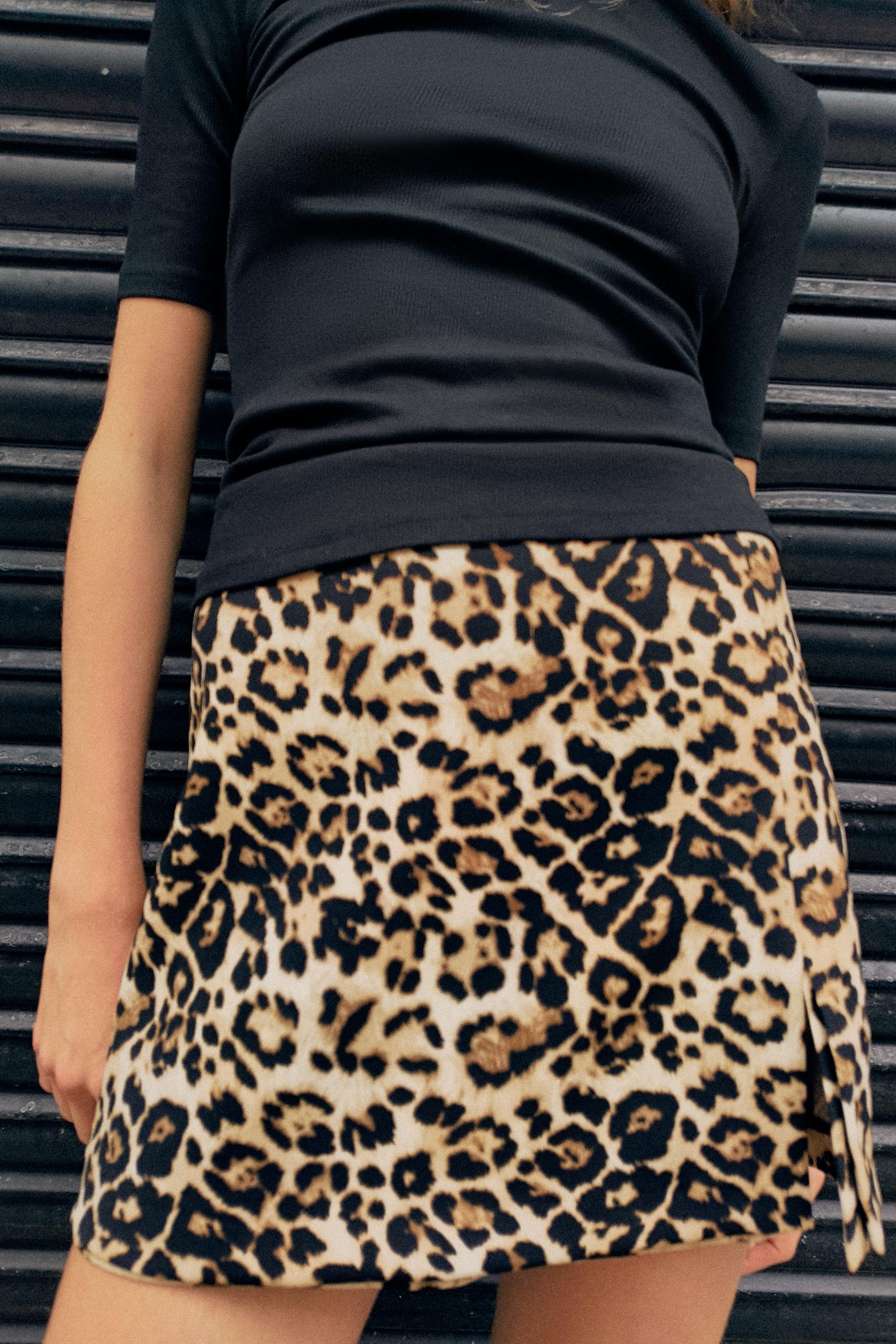 Leopard mini skirt with split best sale