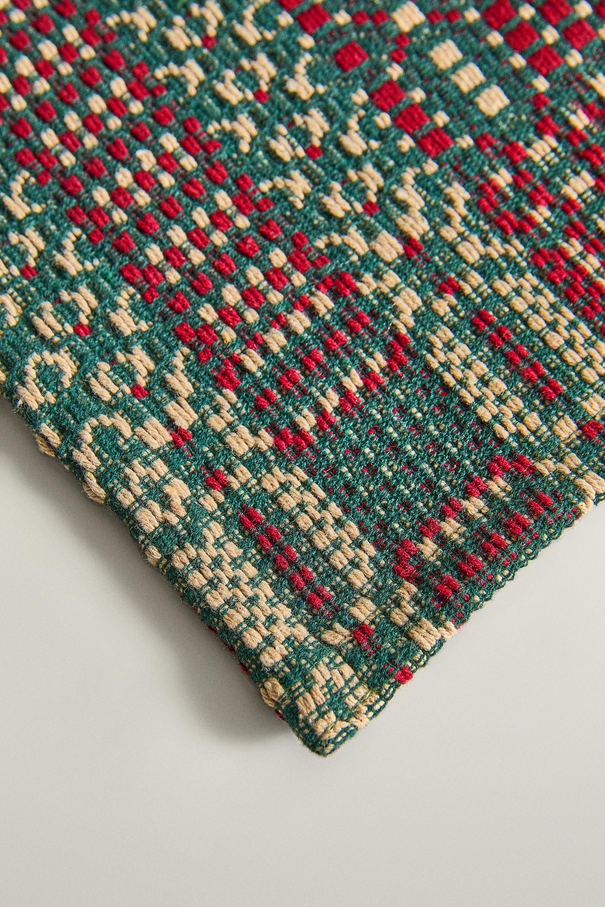 JACQUARD CHRISTMAS PLACEMAT