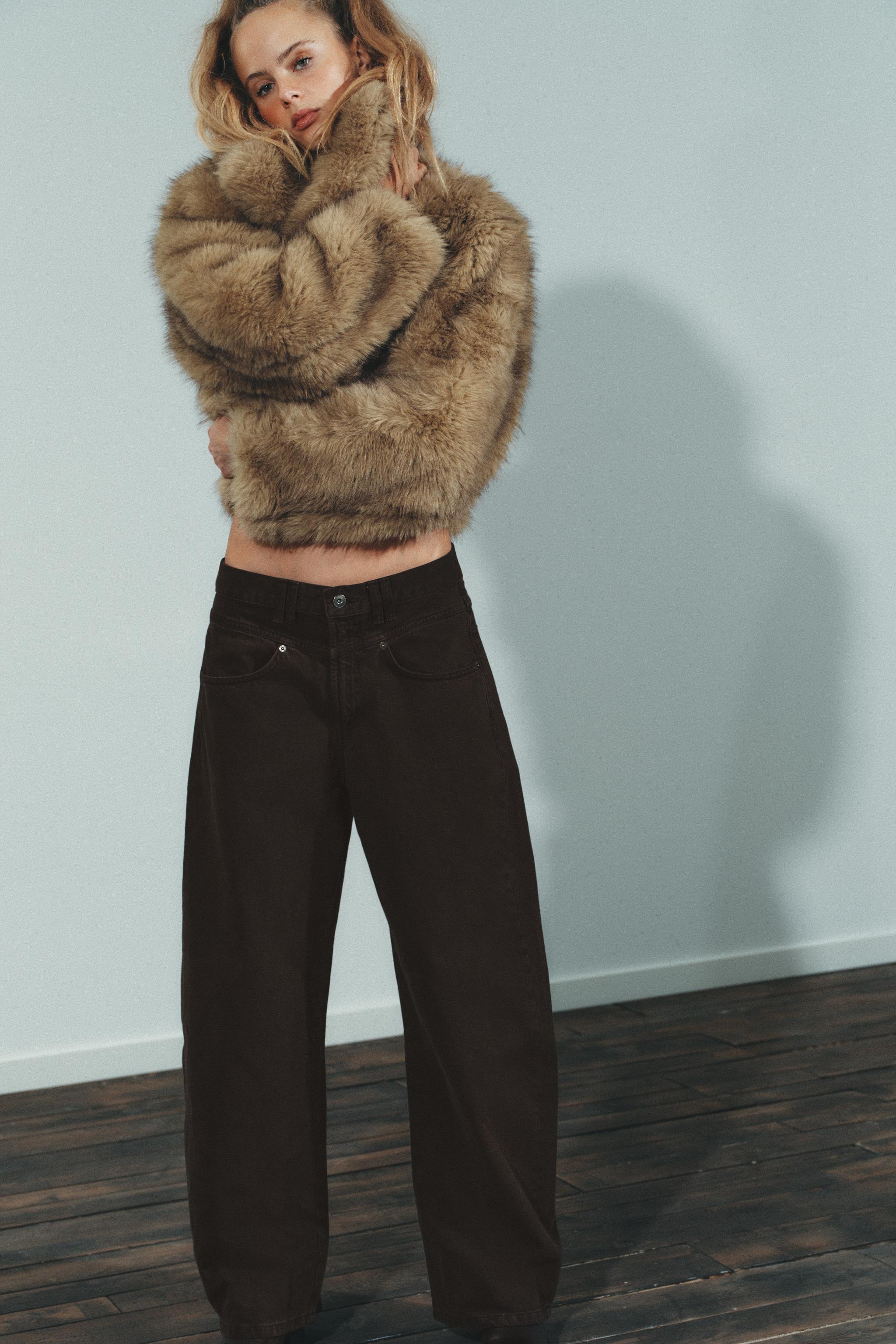 TRF LOW RISE BAGGY BARREL JEANS