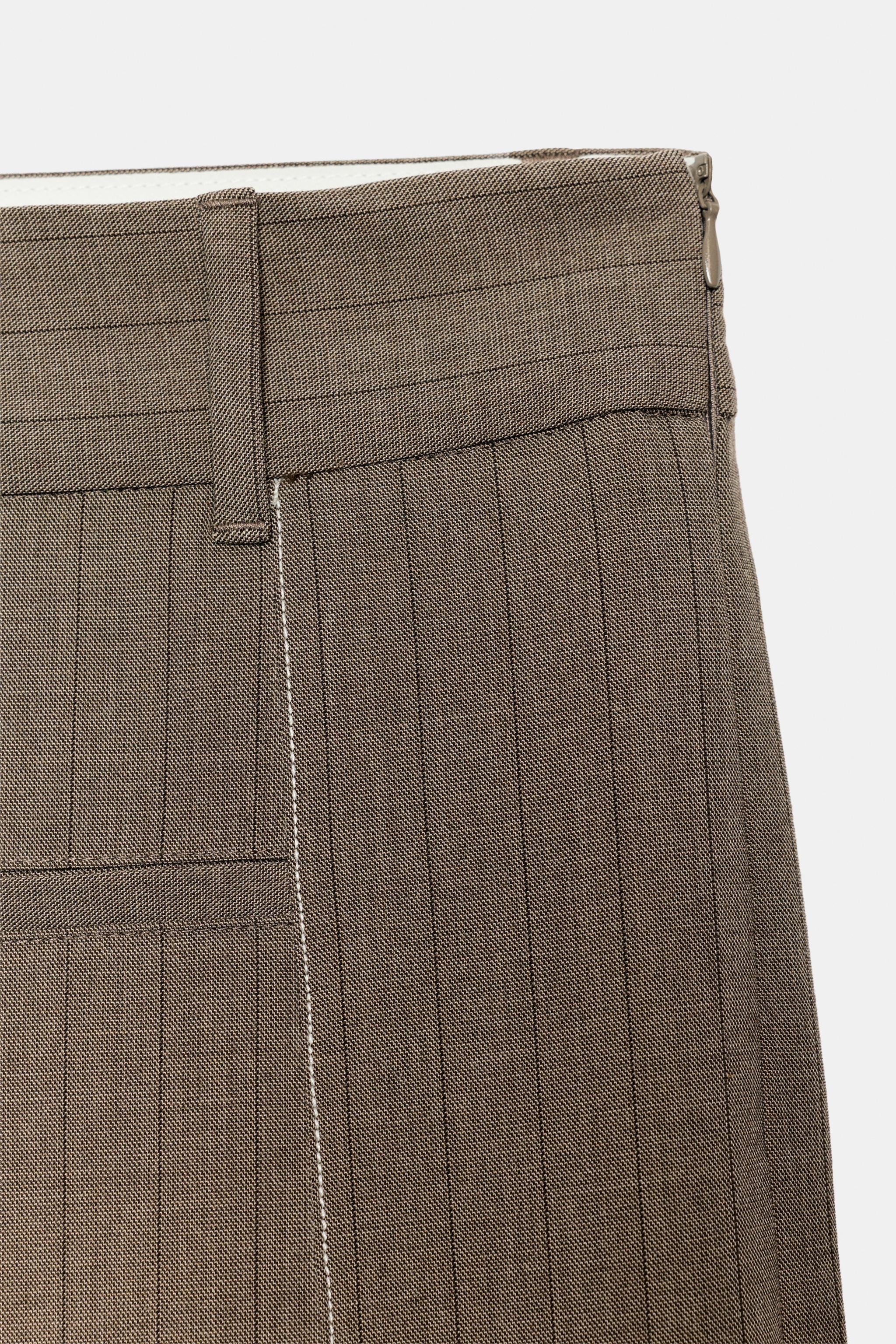PINSTRIPE PLEATED PANTS