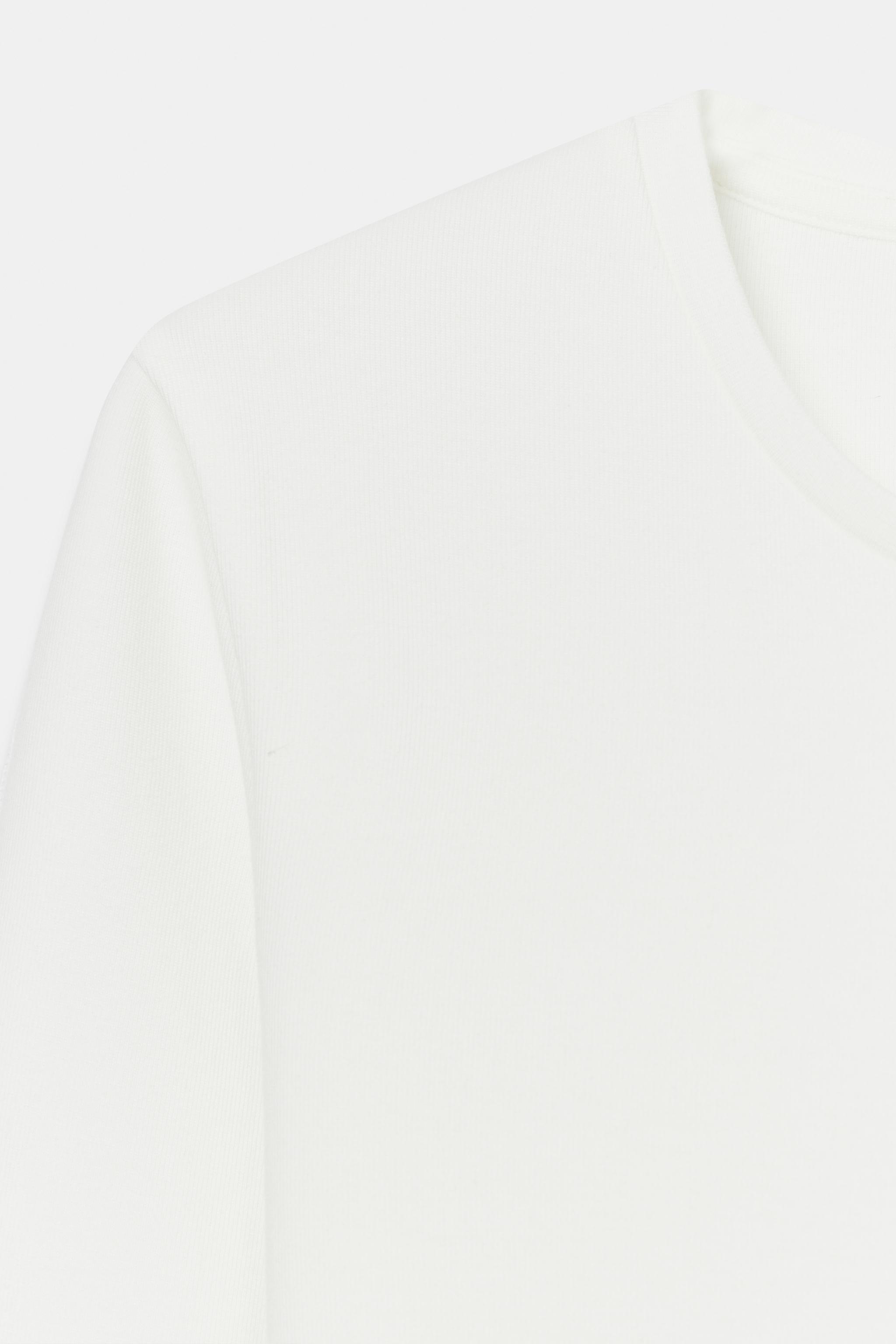 ELBOW-SLEEVE T-SHIRT